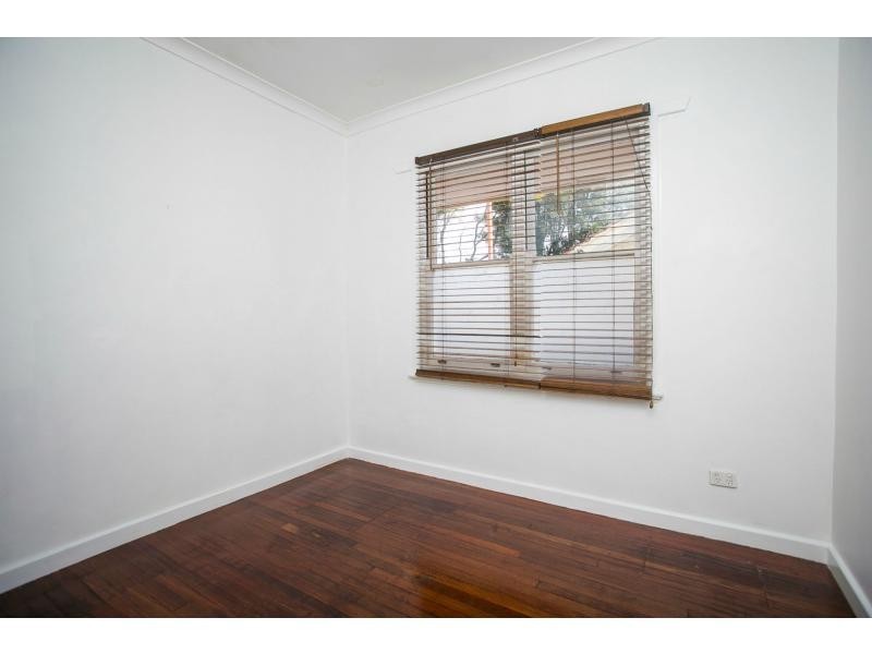 22 Apara Way, Nollamara WA 6061