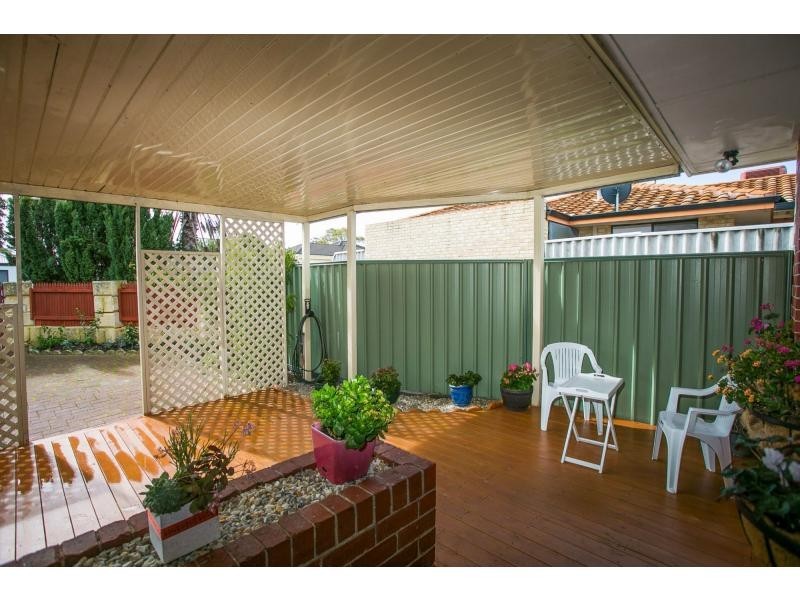 22 Apara Way, Nollamara WA 6061