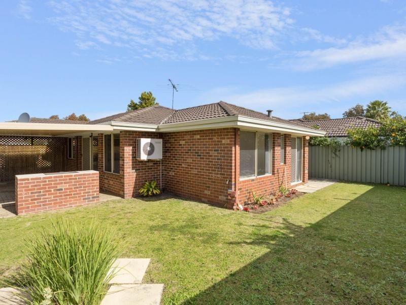 16 Dunnage Court, Atwell WA 6164