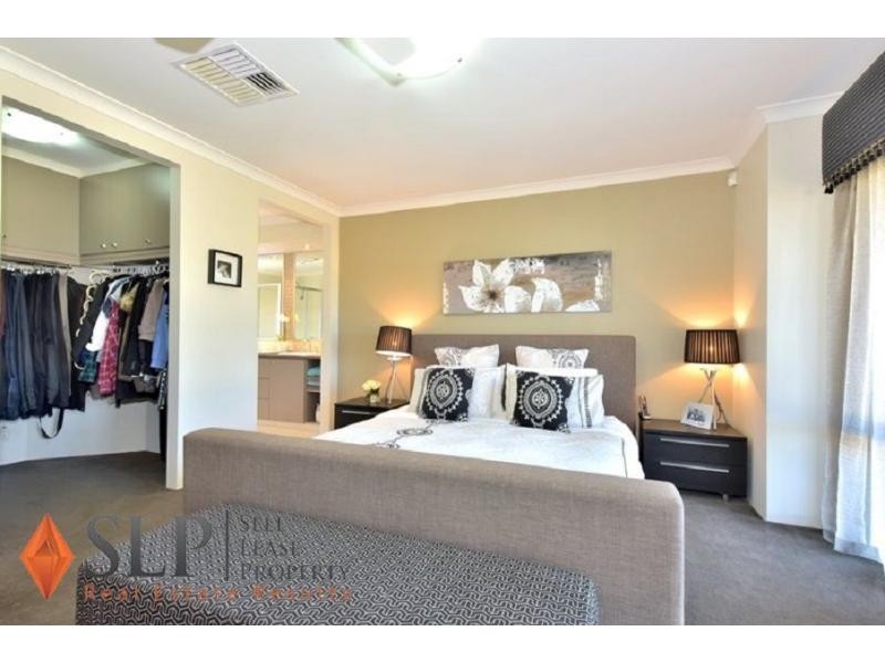 12 Moulton Trail, Ellenbrook WA 6069