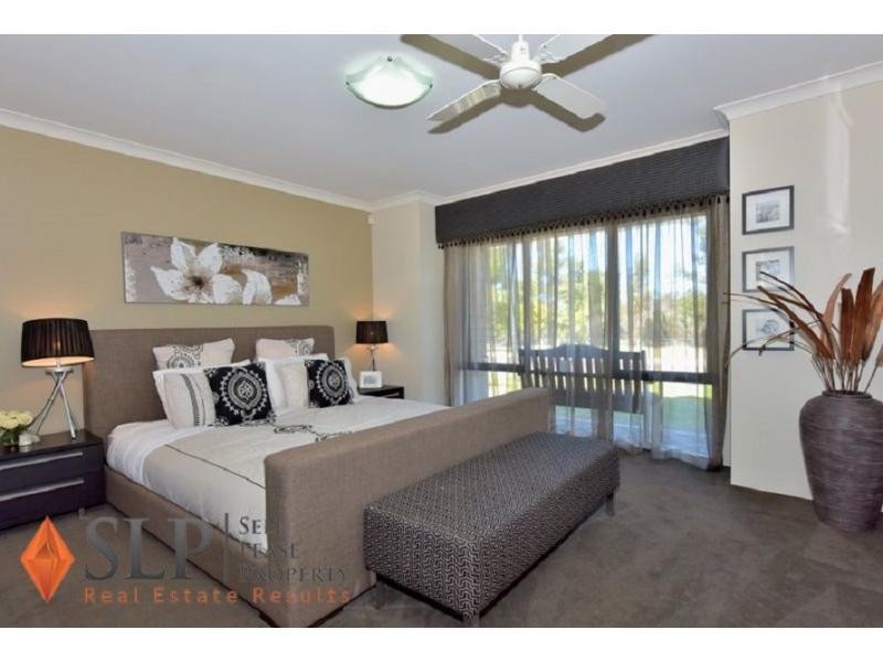 12 Moulton Trail, Ellenbrook WA 6069