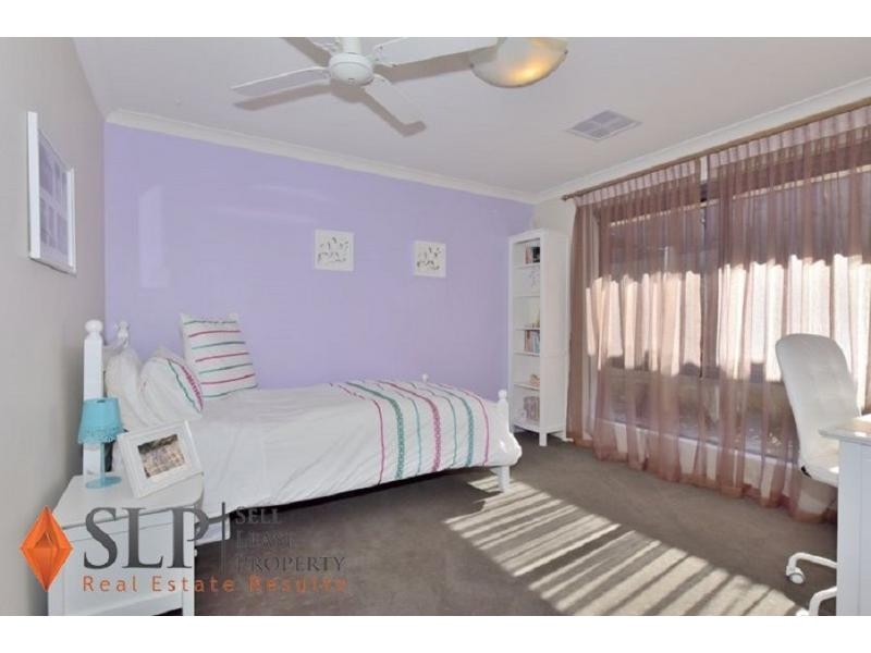 12 Moulton Trail, Ellenbrook WA 6069