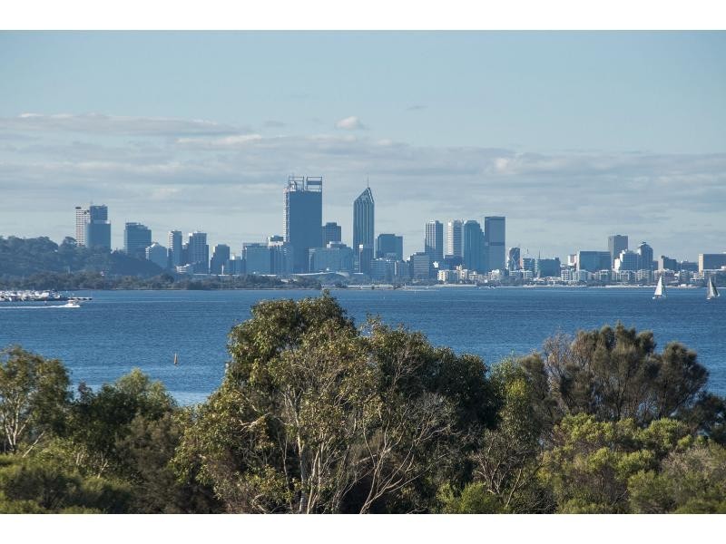 52 Burke Drive, Attadale WA 6156