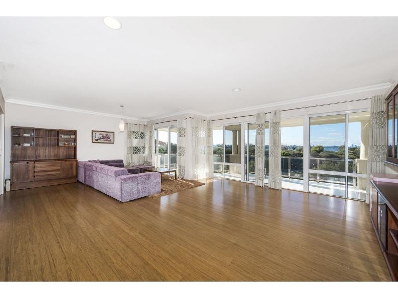 52 Burke Drive, Attadale WA 6156