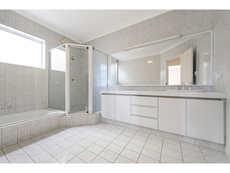 52 Burke Drive, Attadale WA 6156