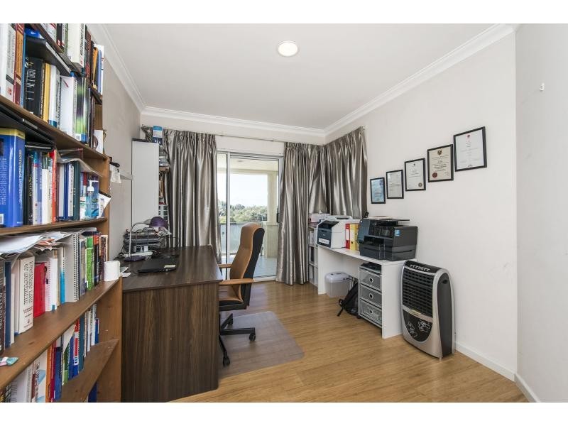 52 Burke Drive, Attadale WA 6156