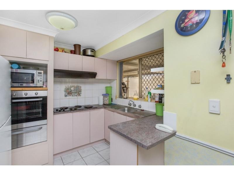 6 Reveley Close, Seville Grove WA 6112