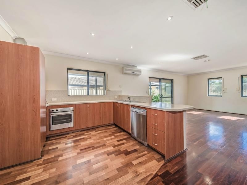 56 Briggs Street, South Lake WA 6164