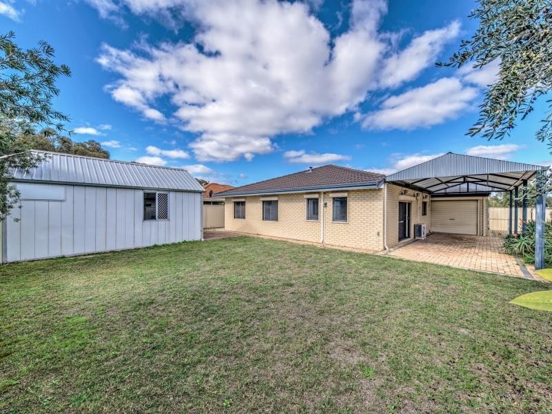 56 Briggs Street, South Lake WA 6164