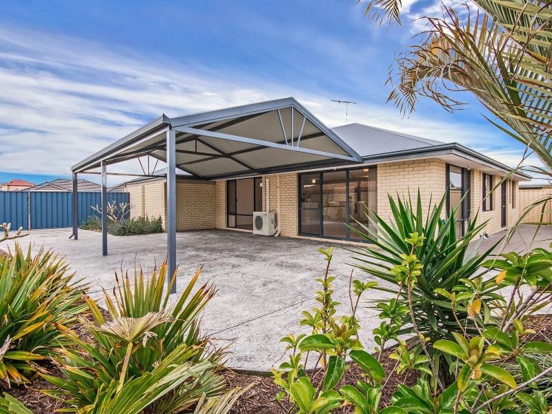 3 Carpentaria Drive, Port Kennedy WA 6172