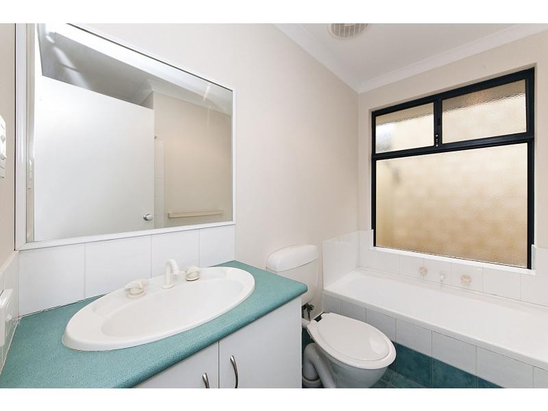 33 Itchen Loop, Butler WA 6036