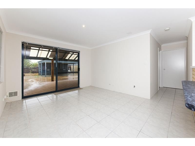33 Itchen Loop, Butler WA 6036