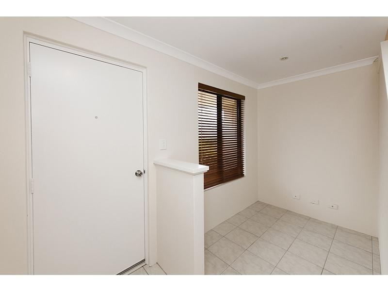 33 Itchen Loop, Butler WA 6036