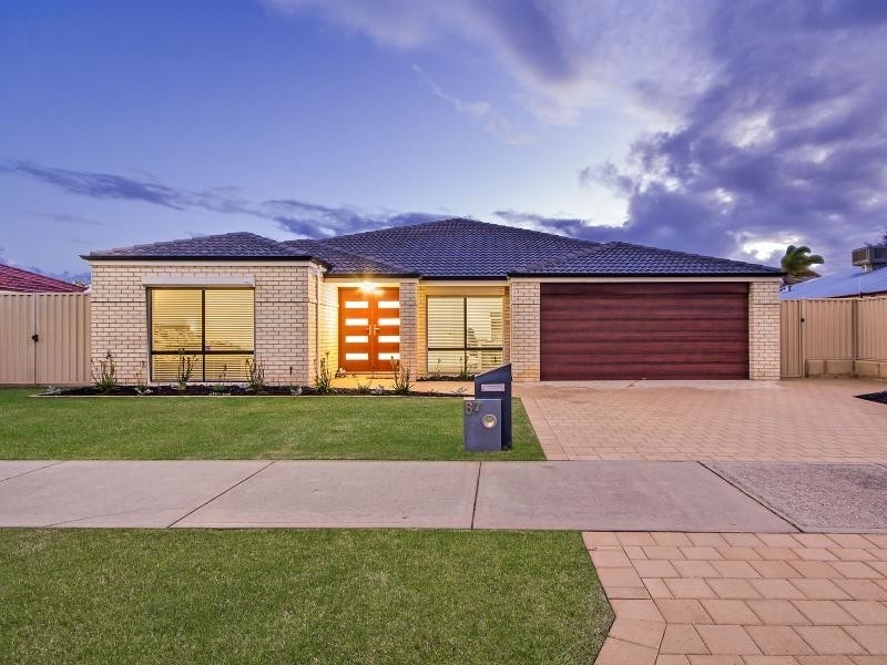 67 Cuthbertson Drive, Cooloongup WA 6168