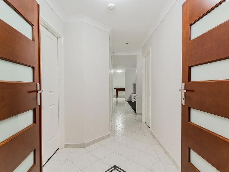 67 Cuthbertson Drive, Cooloongup WA 6168