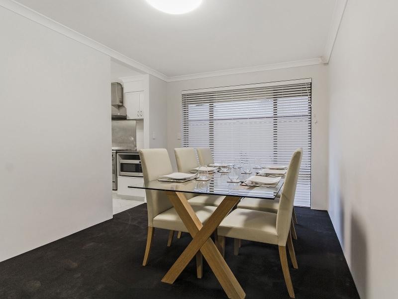 67 Cuthbertson Drive, Cooloongup WA 6168