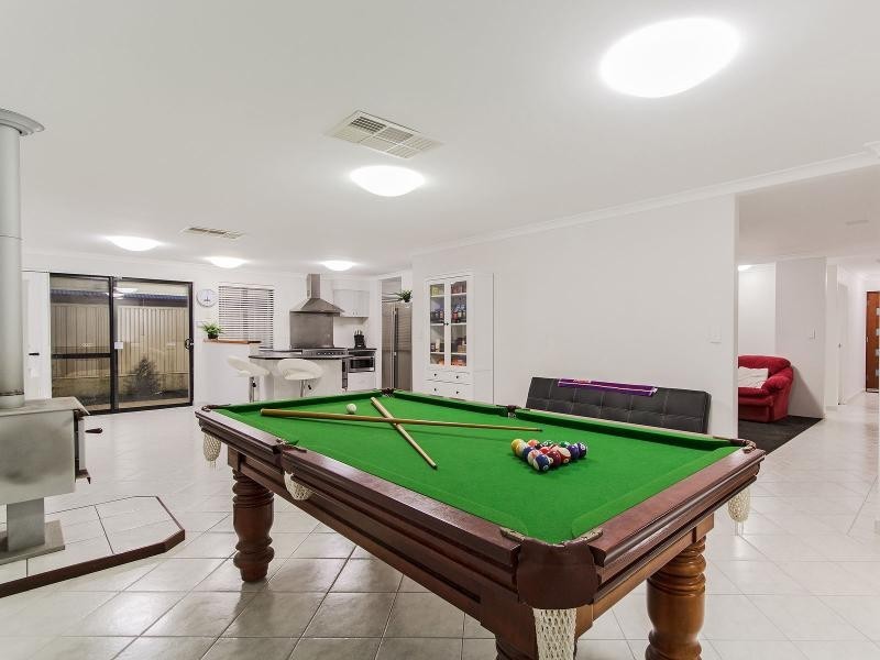 67 Cuthbertson Drive, Cooloongup WA 6168