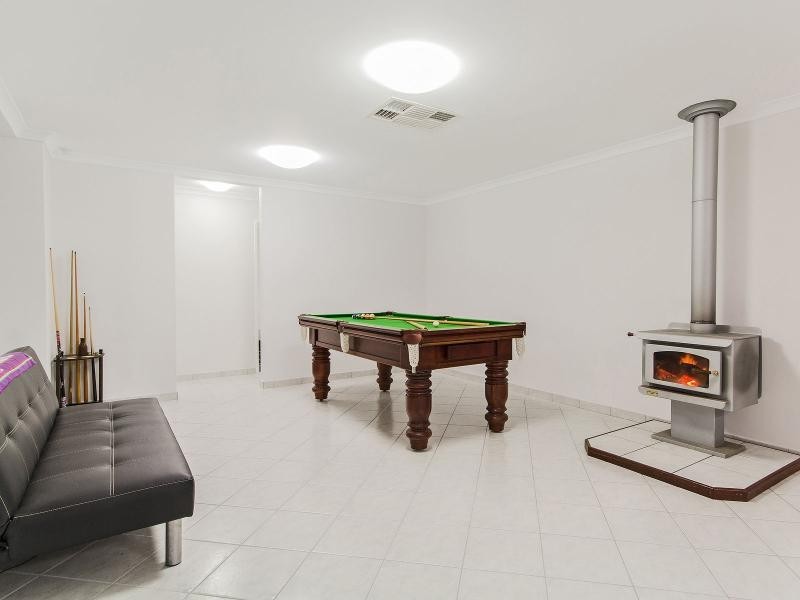 67 Cuthbertson Drive, Cooloongup WA 6168