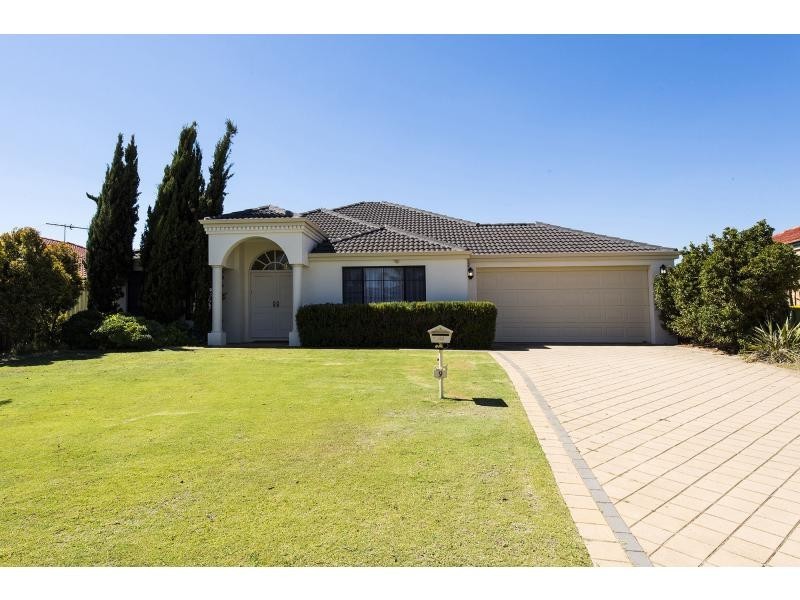9 Cologne Gardens, Port Kennedy WA 6172