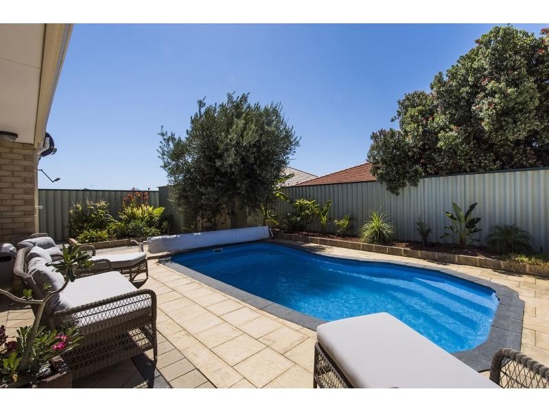 9 Cologne Gardens, Port Kennedy WA 6172