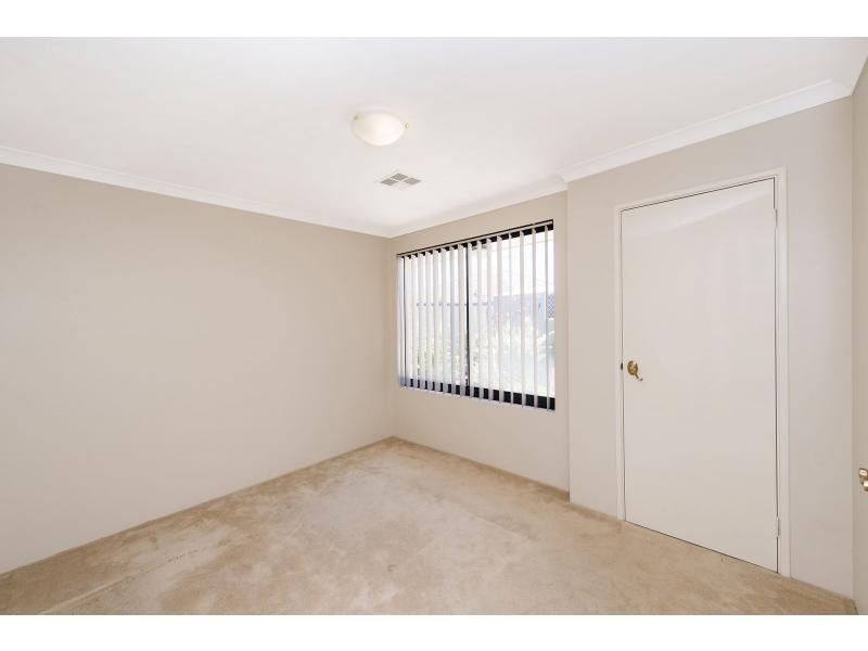 9 Cologne Gardens, Port Kennedy WA 6172