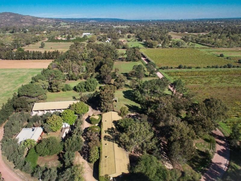 256 Haddrill Road, Baskerville WA 6056