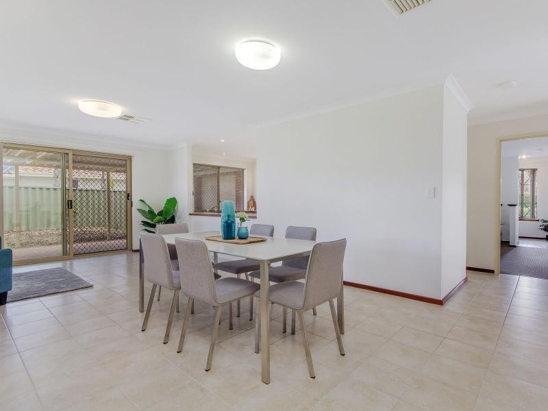 21 Masthead Street, Waikiki WA 6169