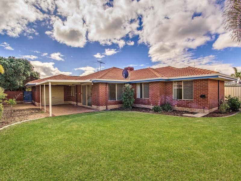 21 Masthead Street, Waikiki WA 6169