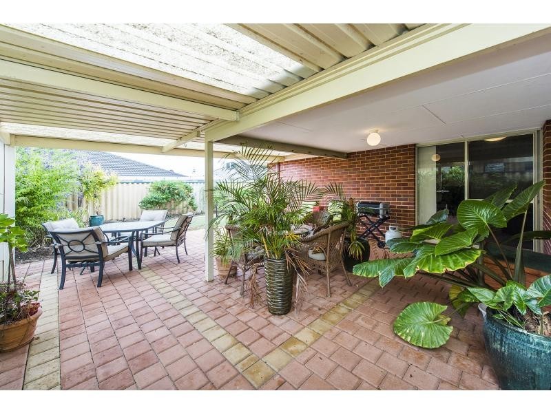 9 Freeling Road, Port Kennedy WA 6172