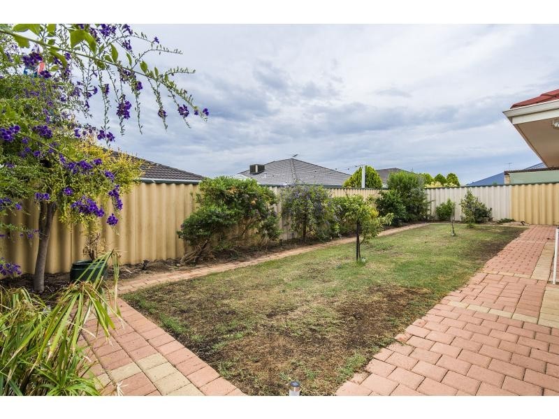 9 Freeling Road, Port Kennedy WA 6172