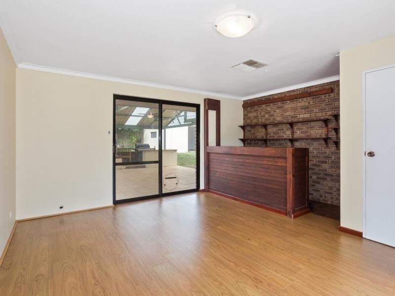 22 Kestrel Way, Yangebup WA 6164