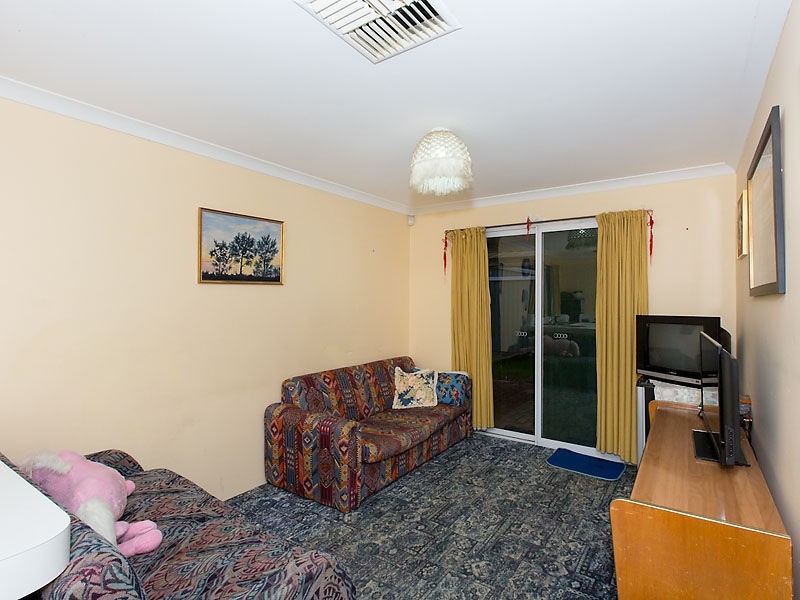 20 Kilmeston Court, Maddington WA 6109