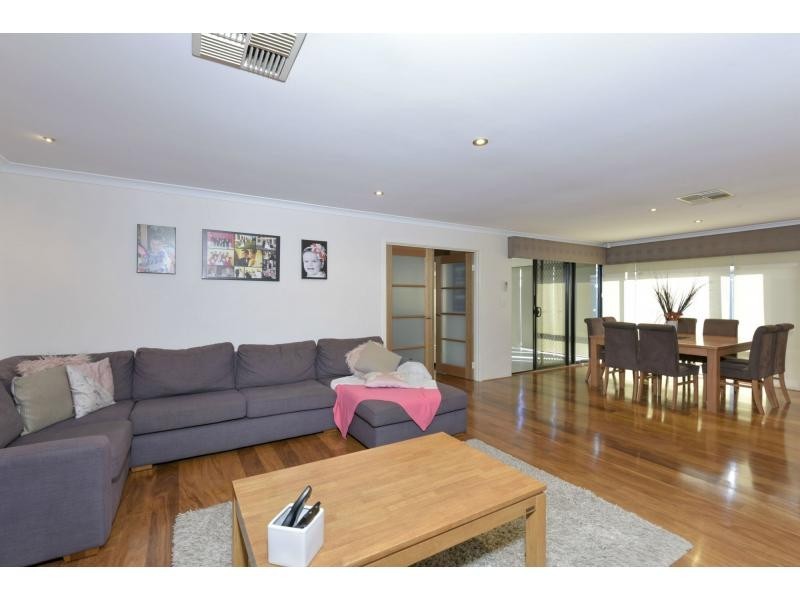 44 Castroreale Boulevard, Sinagra WA 6065