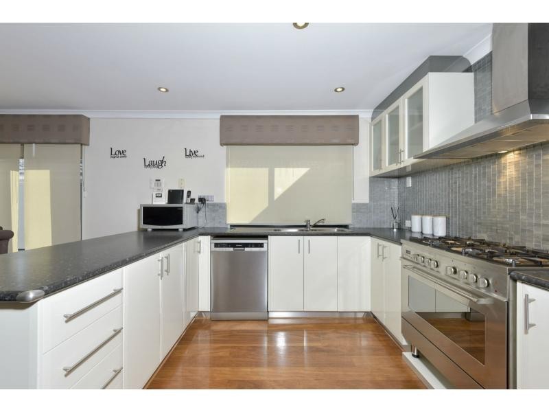 44 Castroreale Boulevard, Sinagra WA 6065