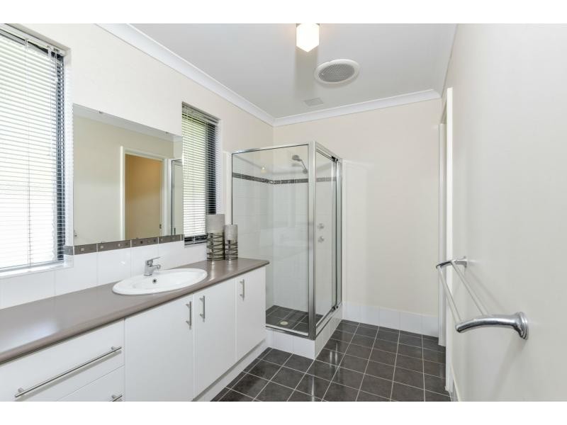 44 Castroreale Boulevard, Sinagra WA 6065