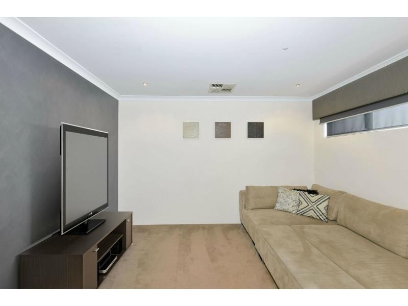 44 Castroreale Boulevard, Sinagra WA 6065