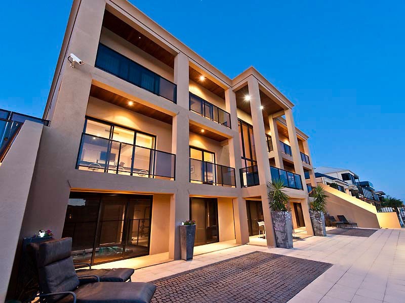 30 Brindabella Crescent, Halls Head WA 6210