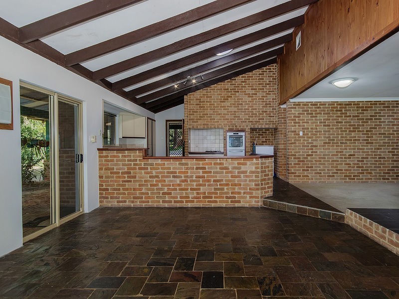 15 Blacksmith Drive, Wellard WA 6170