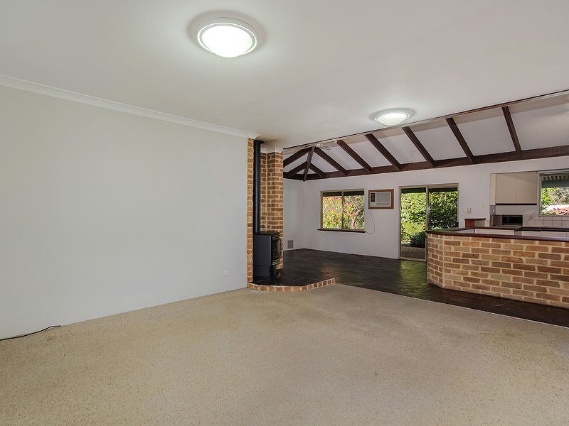 15 Blacksmith Drive, Wellard WA 6170