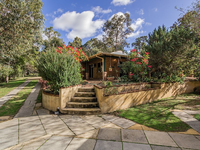 15 Blacksmith Drive, Wellard WA 6170