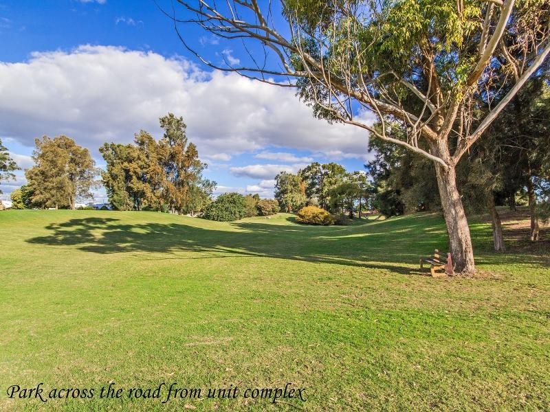 43/15-17 Ashford Avenue, Rockingham WA 6168