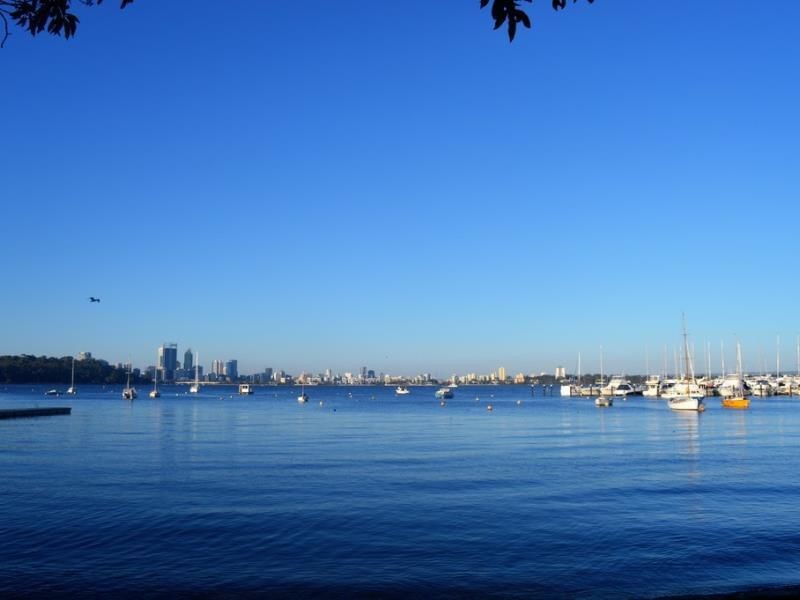 14/17 The Avenue, Crawley WA 6009