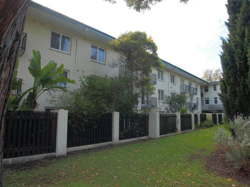 14/17 The Avenue, Crawley WA 6009