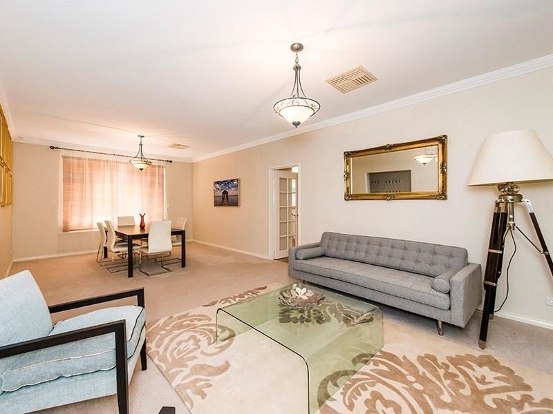 7 Ailsa Way, The Vines WA 6069