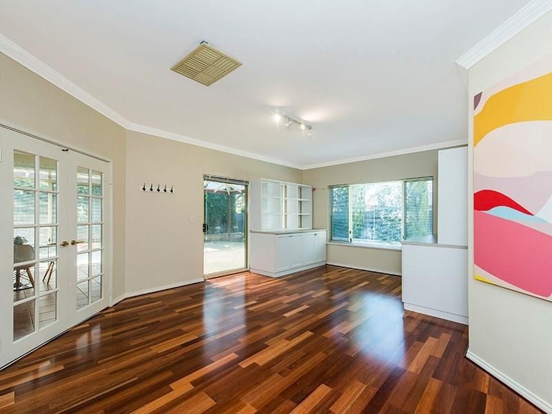 7 Ailsa Way, The Vines WA 6069