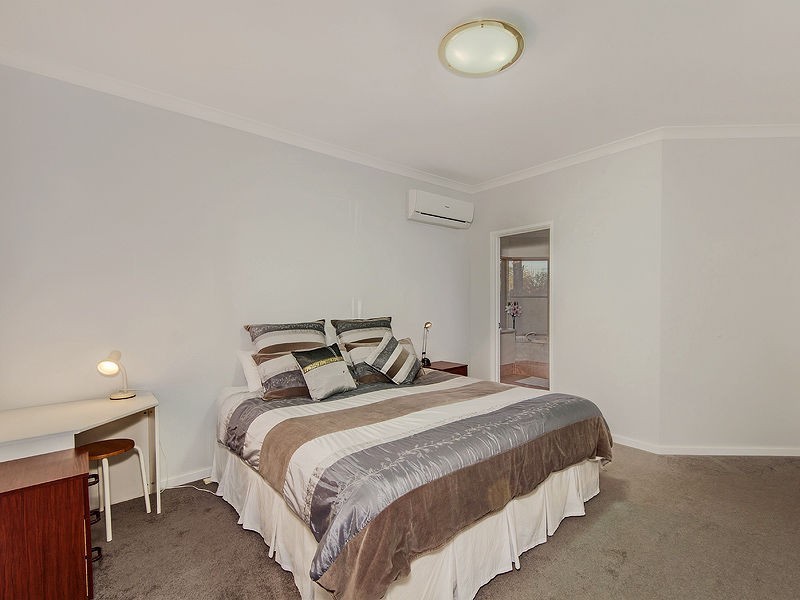 39 Carlow Circle, Waterford WA 6152