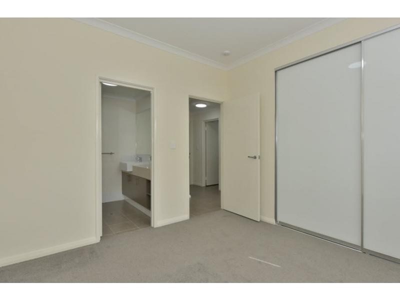 5/24 Metro Turn, Ellenbrook WA 6069