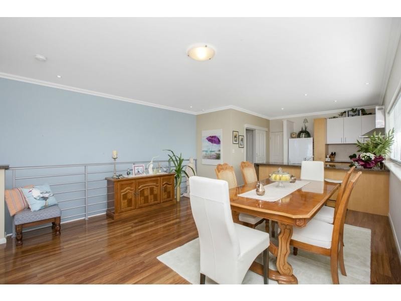 1/23 Oversby Street, Halls Head WA 6210
