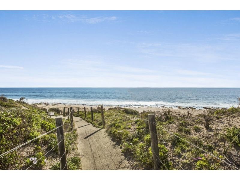 1/23 Oversby Street, Halls Head WA 6210