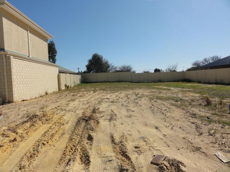 16 Quendamia Lane, Mandurah WA 6210